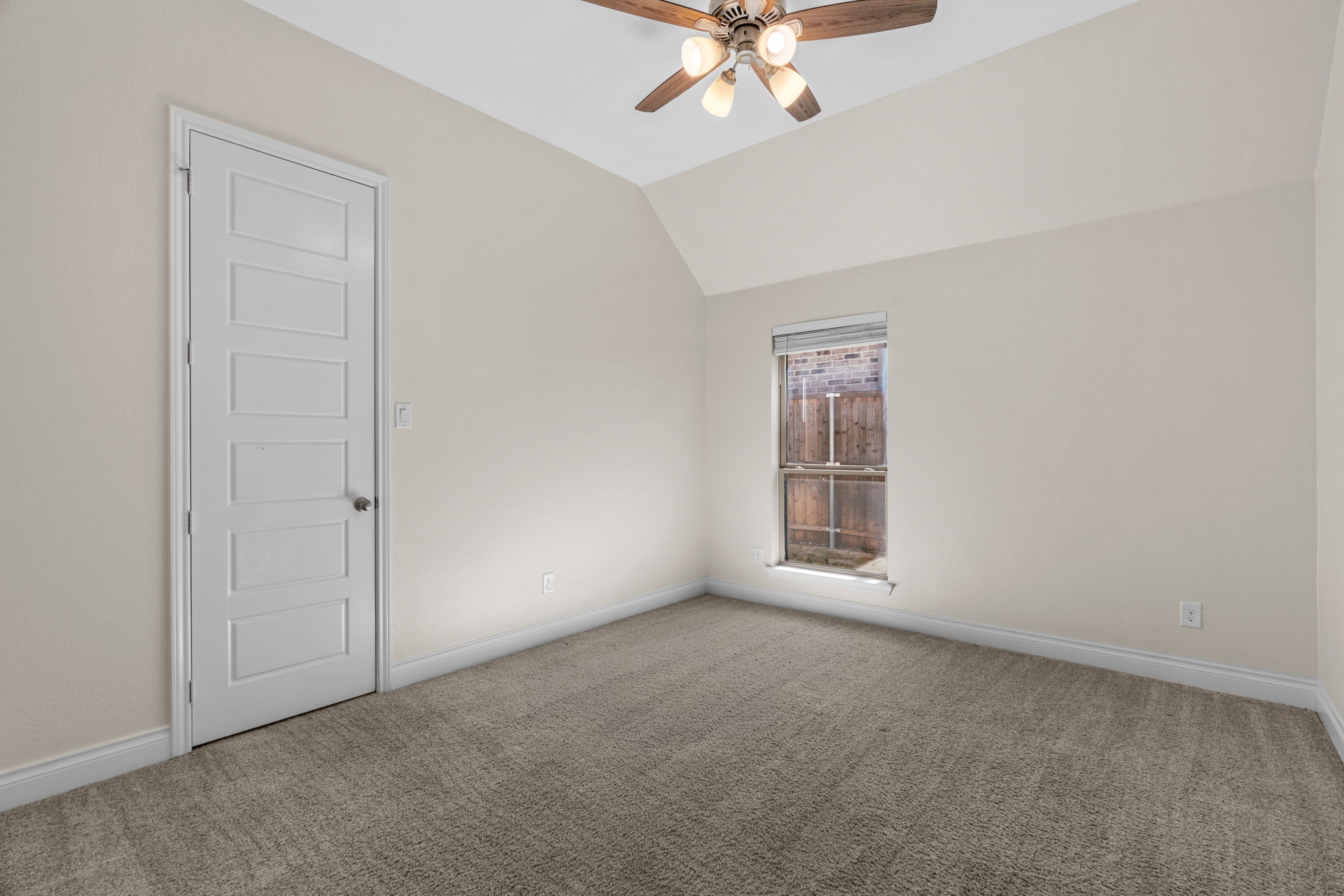 908 Quail Hollow Avenue Denton TX 76210