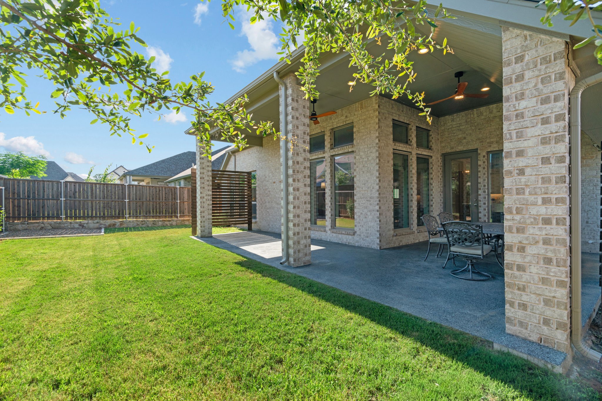 908 Quail Hollow Avenue Denton TX 76210