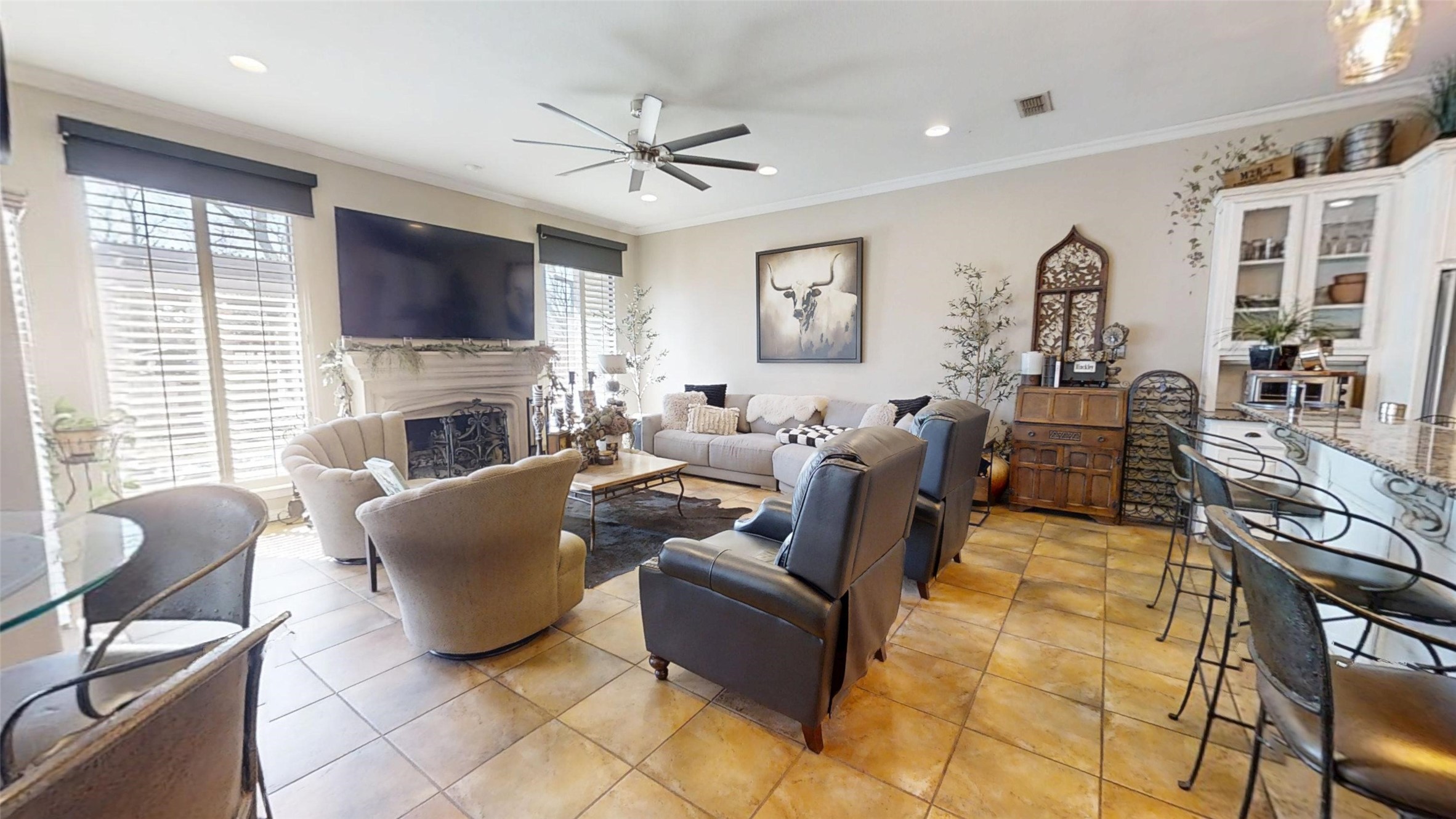 8810 S Hampton Drive Granbury TX 76049