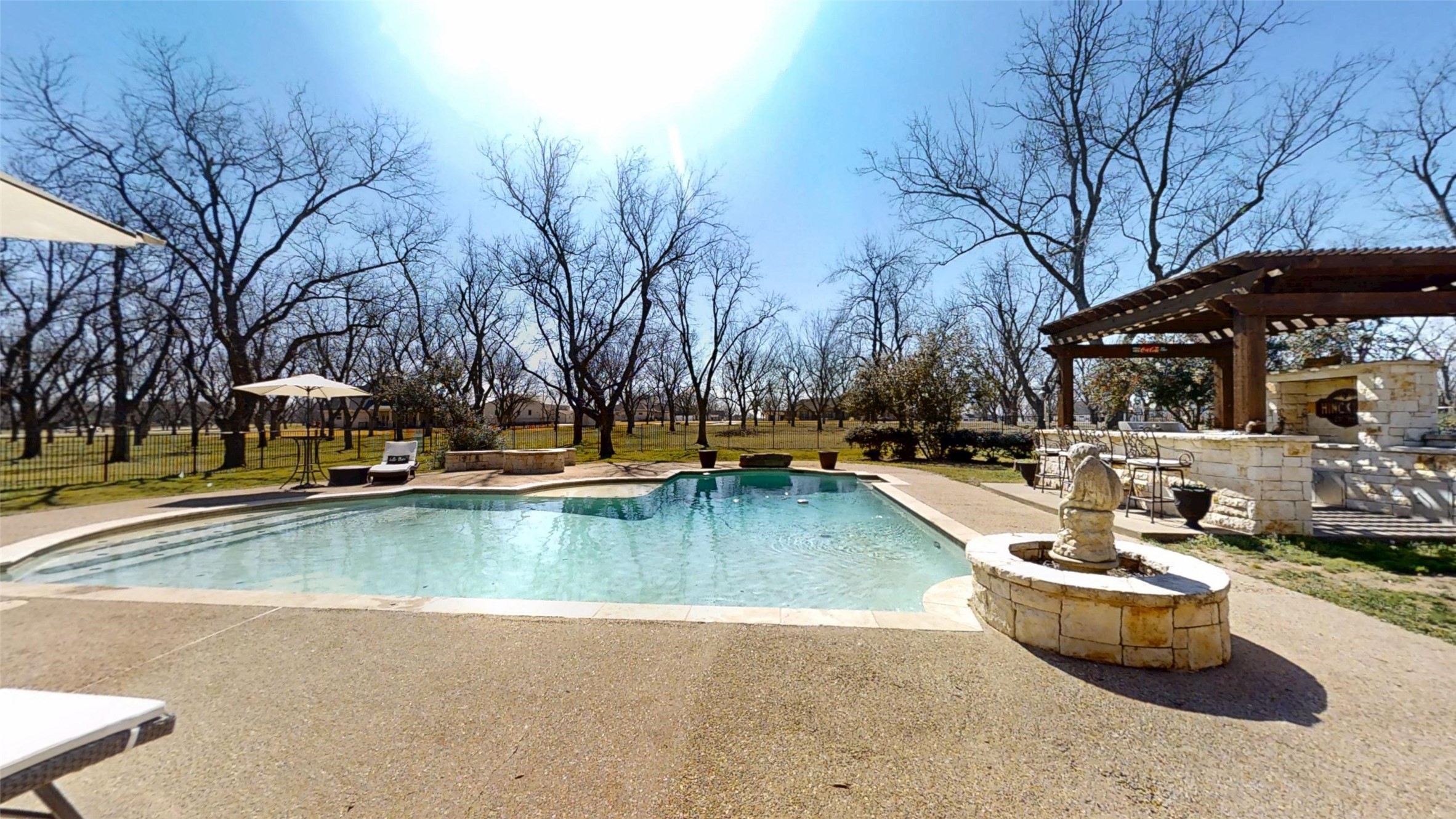 8810 S Hampton Drive Granbury TX 76049