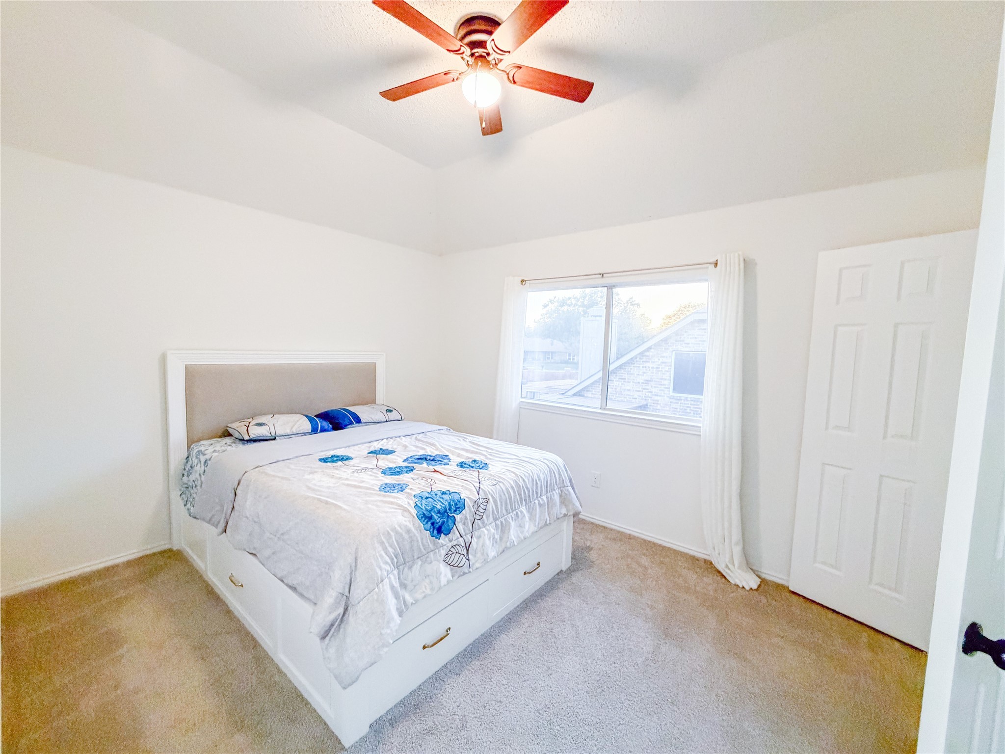 1236 Whitehorse Drive Lewisville TX 75077