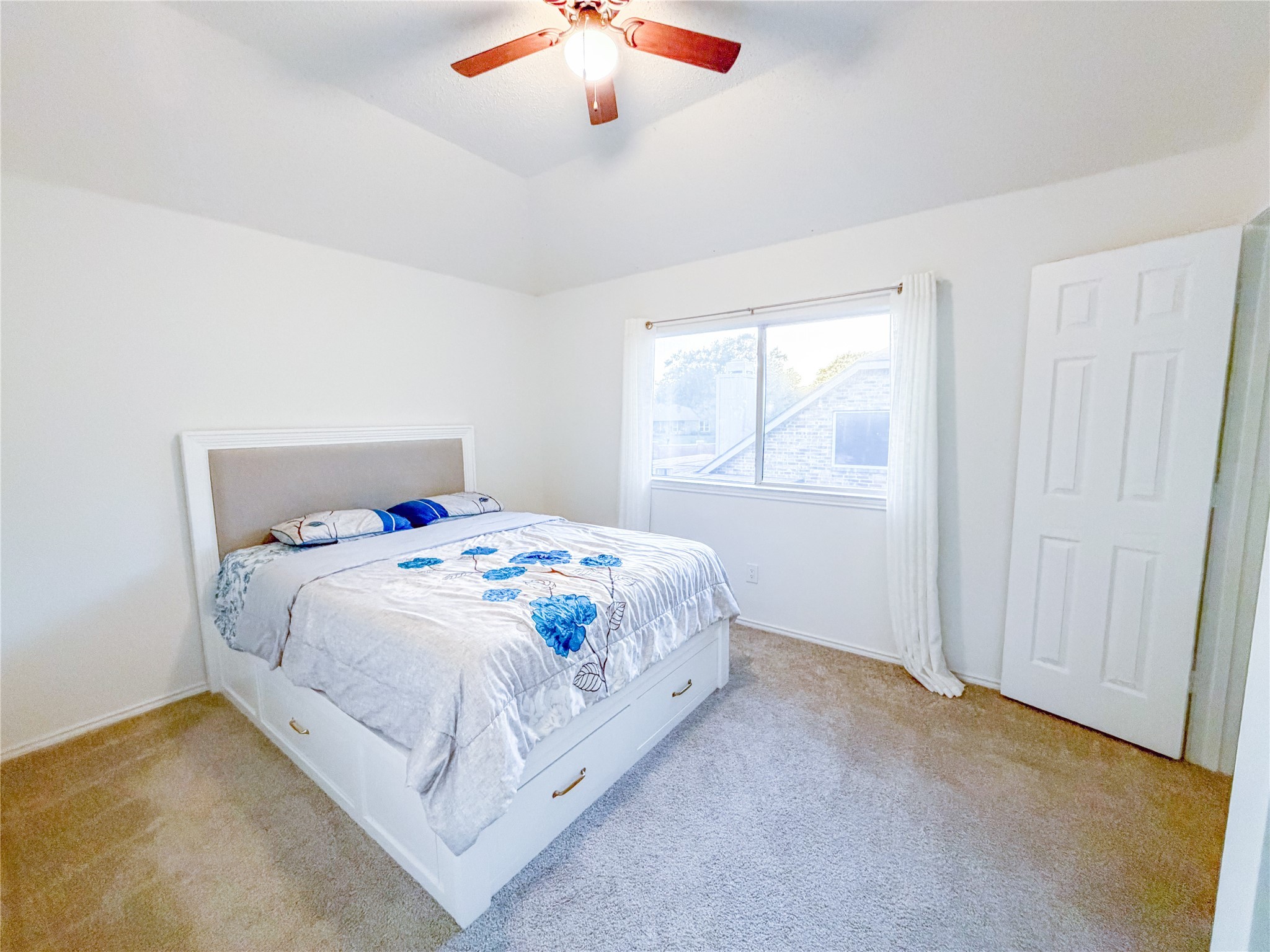 1236 Whitehorse Drive Lewisville TX 75077