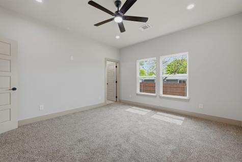 1019 Holiday Drive Sherman TX 75090