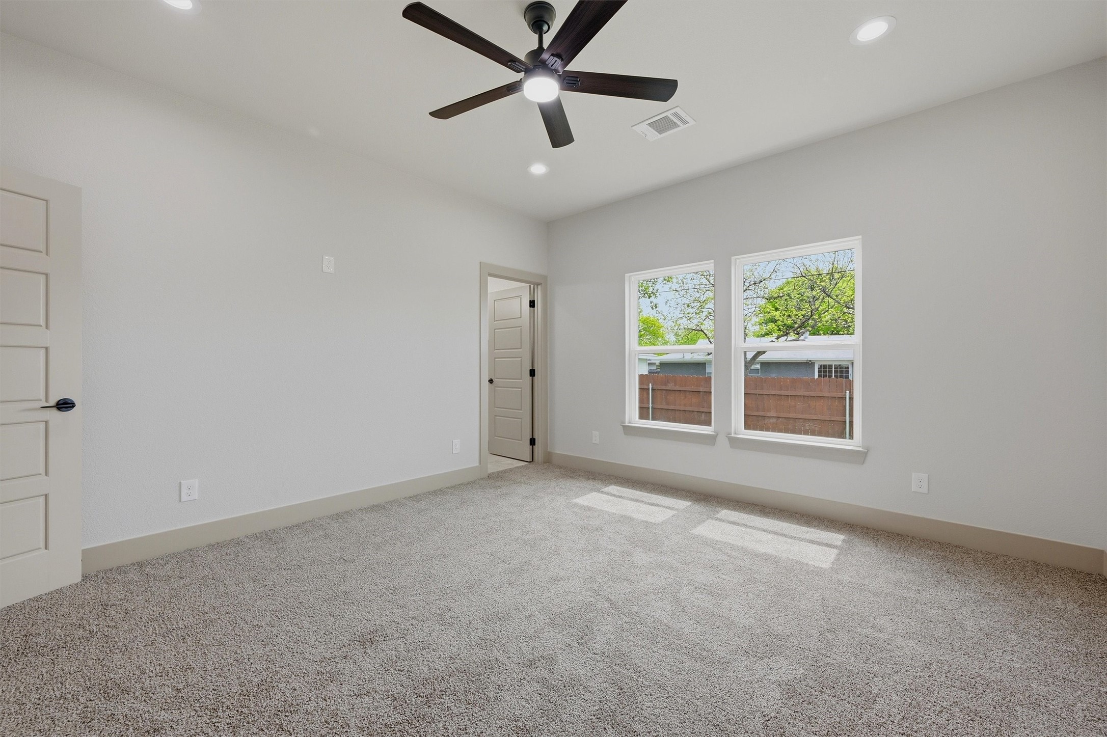 1019 Holiday Drive Sherman TX 75090