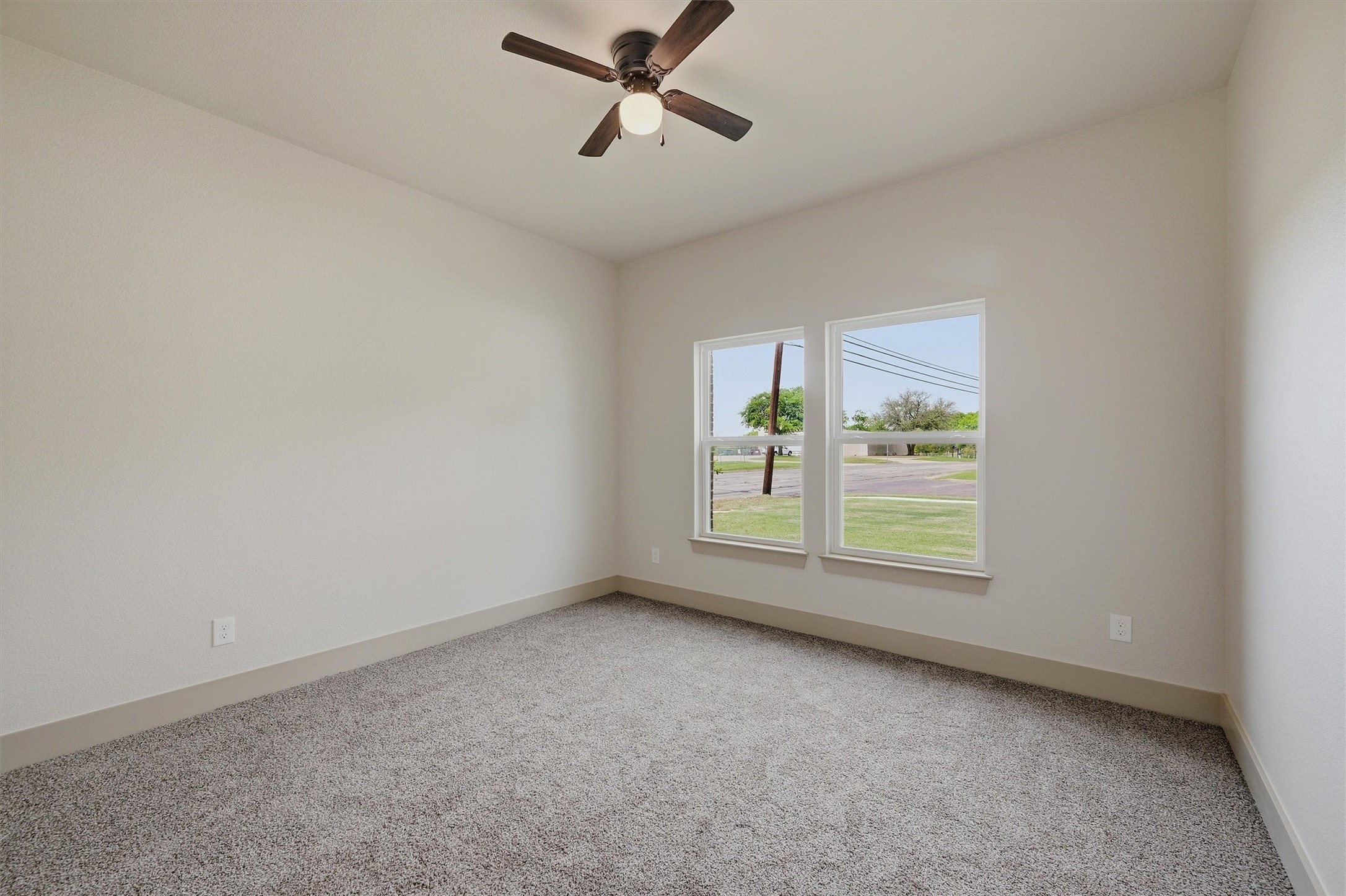 1019 Holiday Drive Sherman TX 75090