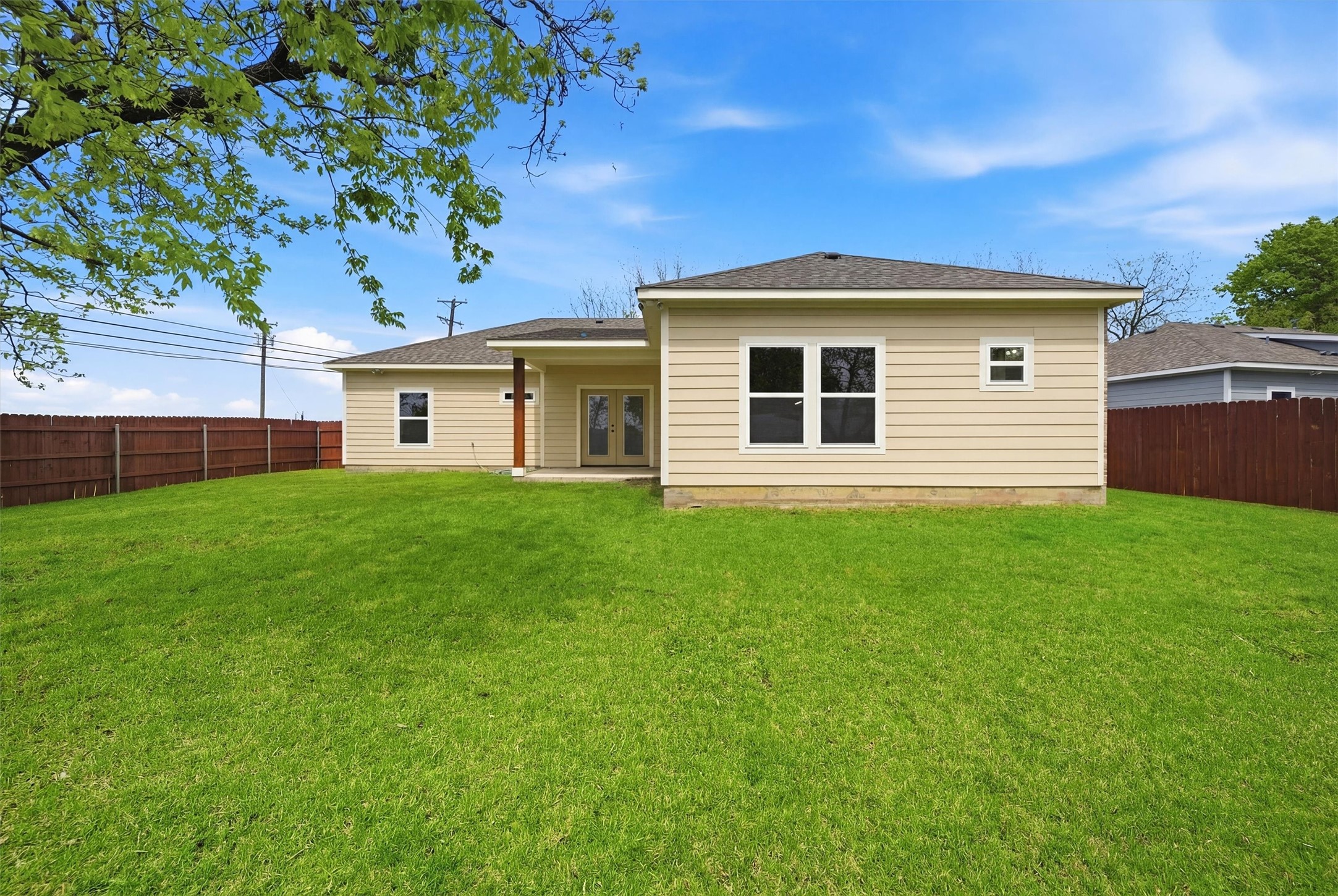 1019 Holiday Drive Sherman TX 75090