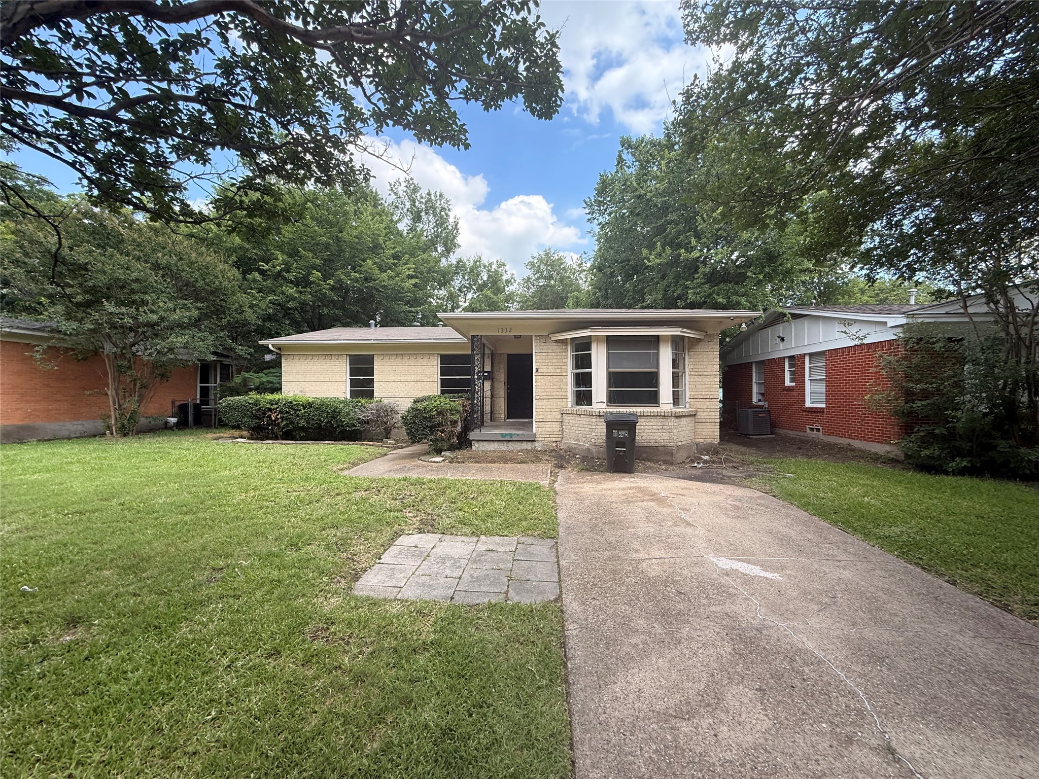 1332 Ridgeview Street Mesquite TX 75149