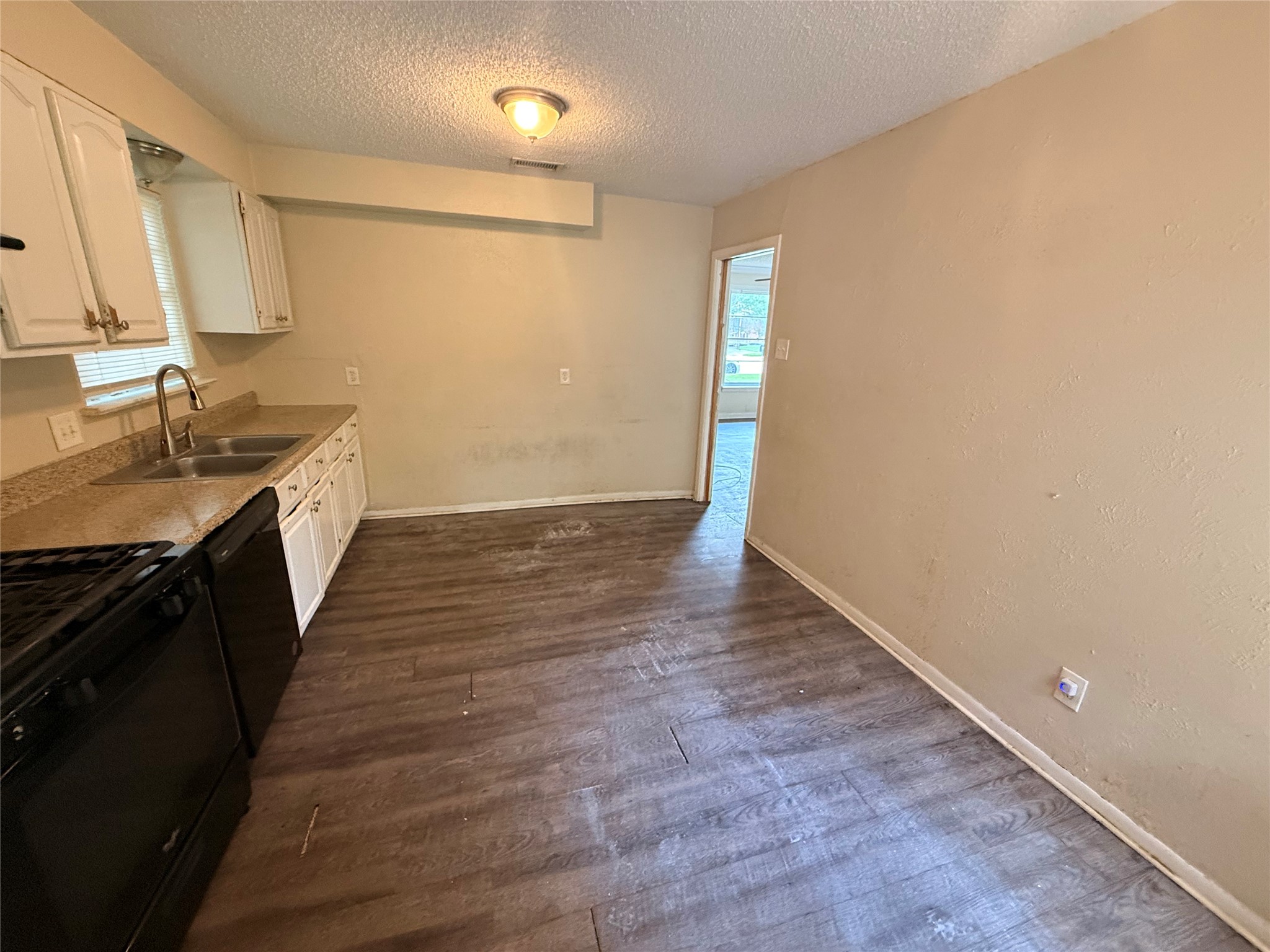1332 Ridgeview Street Mesquite TX 75149