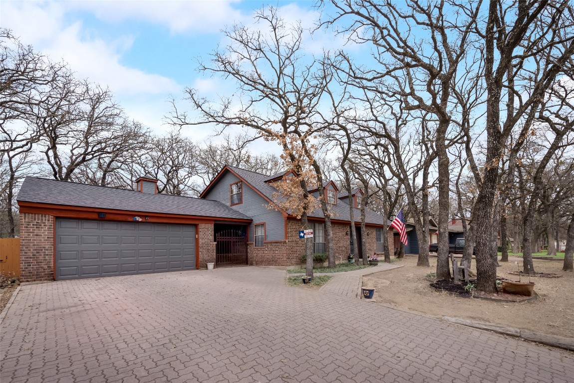 1501 Shirley Way Bedford TX 76022
