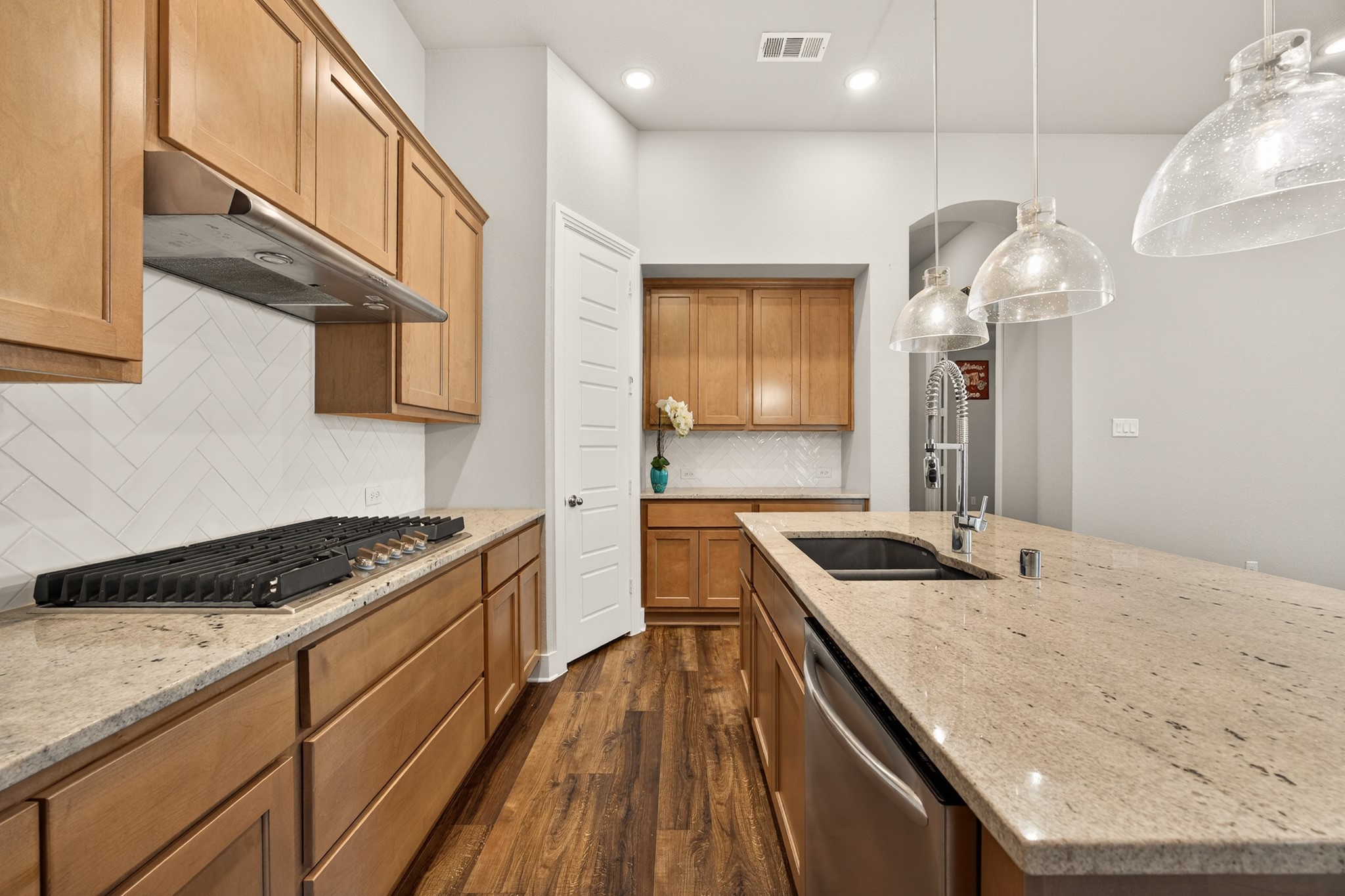 4706 Pin Oak Court Aubrey TX 76227