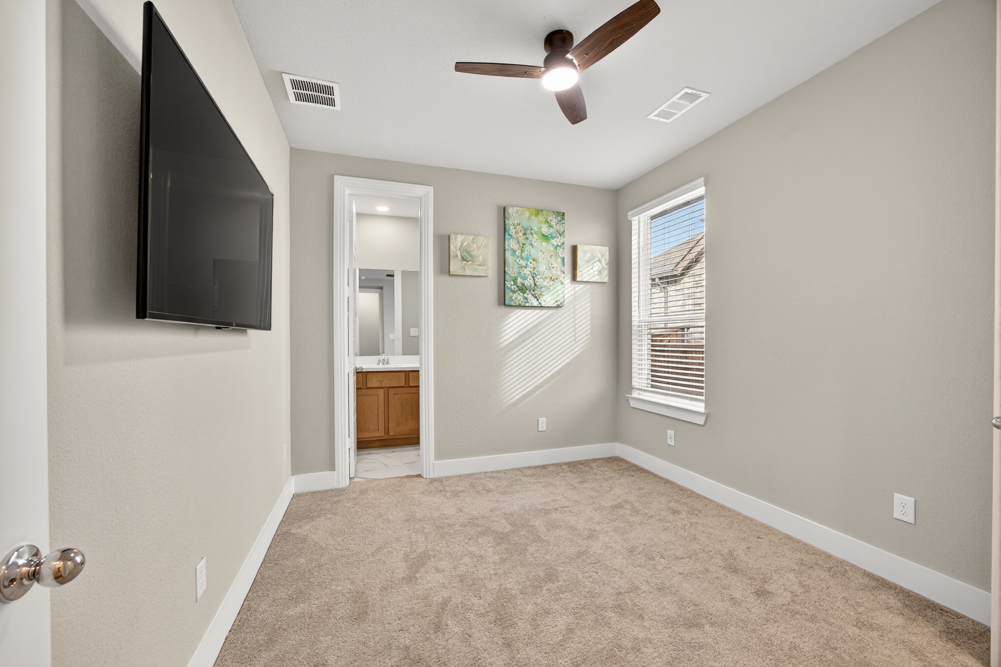 4706 Pin Oak Court Aubrey TX 76227