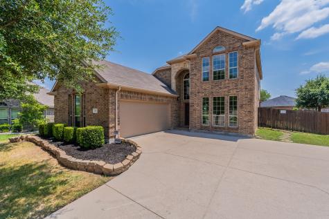 312 Minah Drive Desoto TX 75115