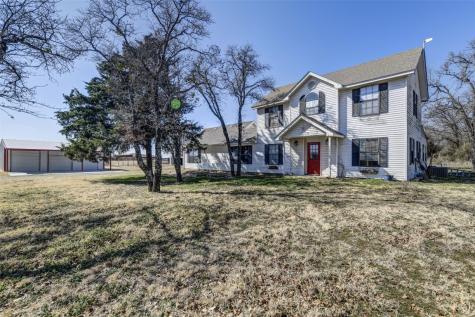 268 County Road 1886 Sunset TX 76270