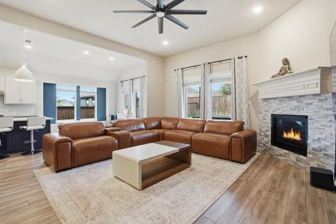 10037 Lakemont Drive Fort Worth TX 76131