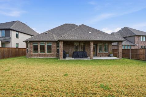 10037 Lakemont Drive Fort Worth TX 76131