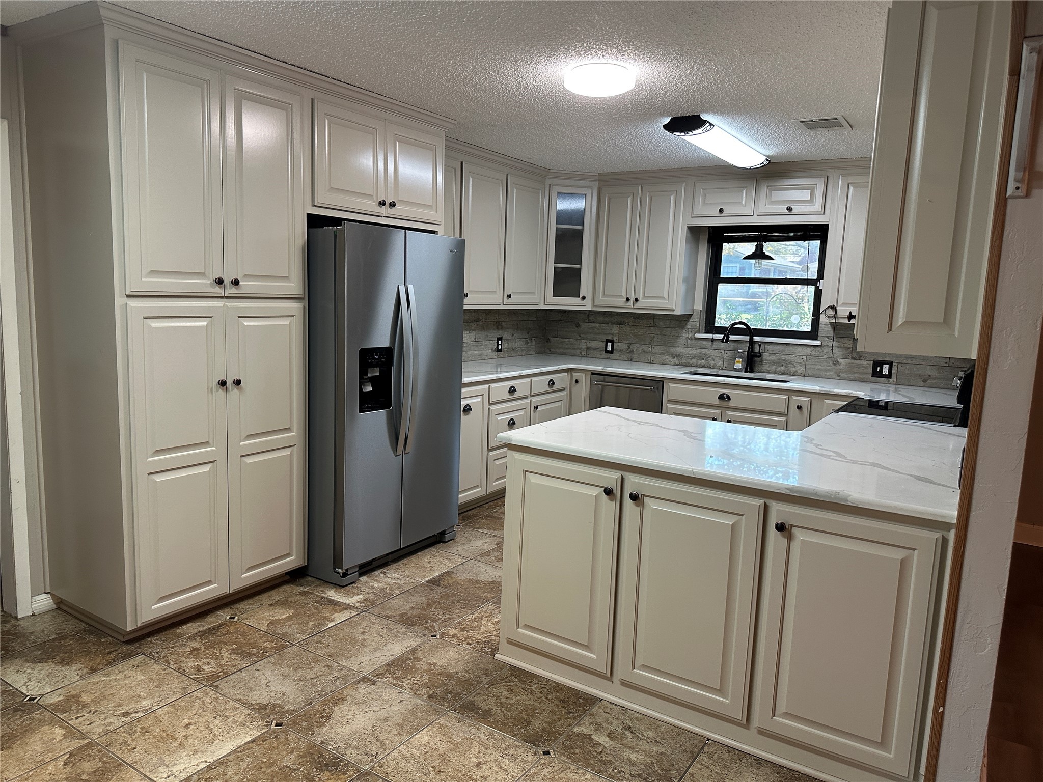 137 Oakview Circle Waco TX 76705