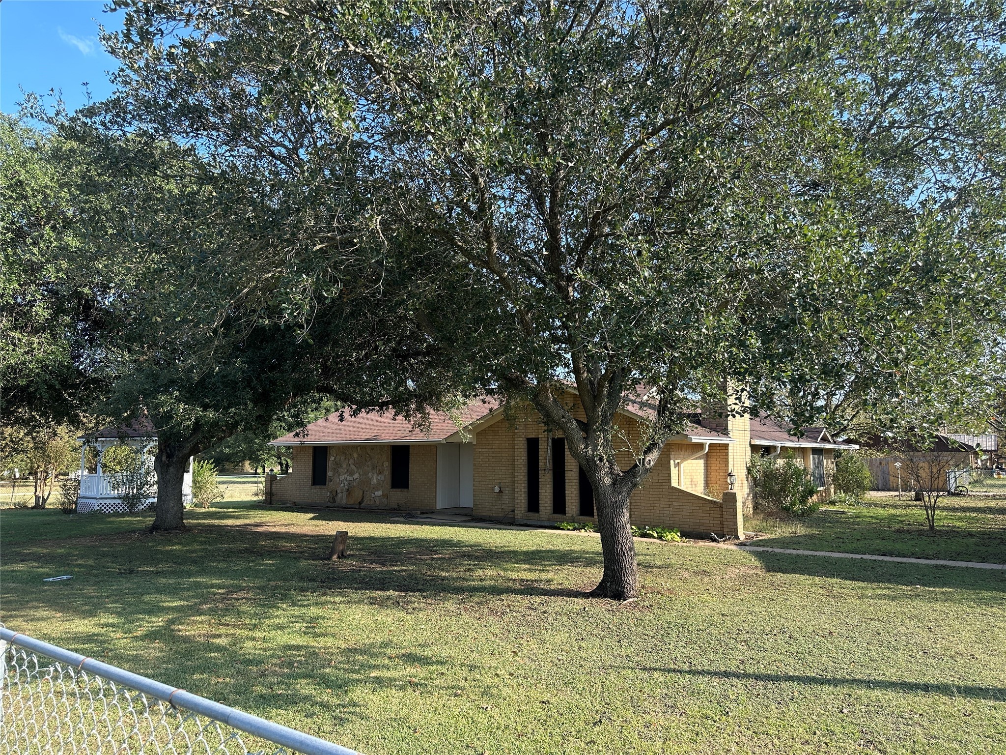 137 Oakview Circle Waco TX 76705