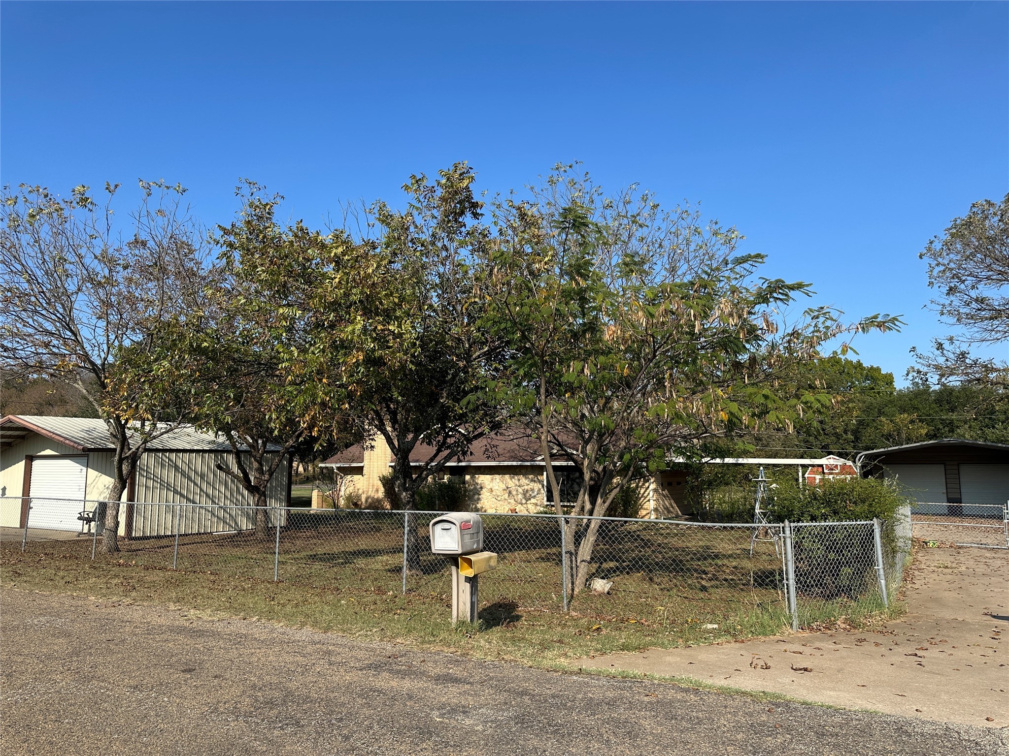 137 Oakview Circle Waco TX 76705