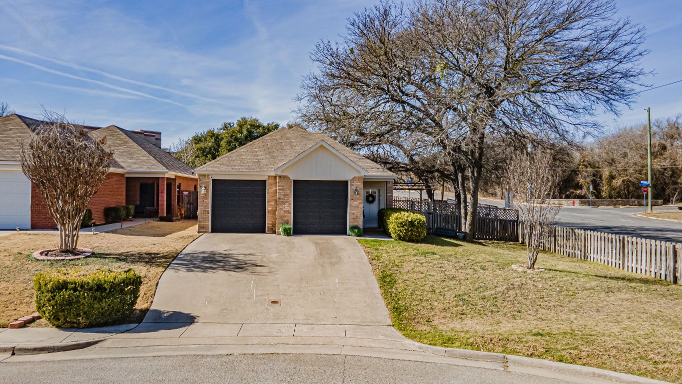 1002 Story Book Lane Weatherford TX 76086