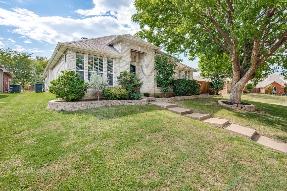 3921 Matthew Lane Carrollton TX 75007