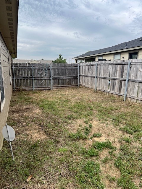 319 Candlewood Circle Gainesville TX 76240