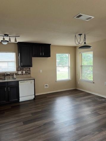 319 Candlewood Circle Gainesville TX 76240