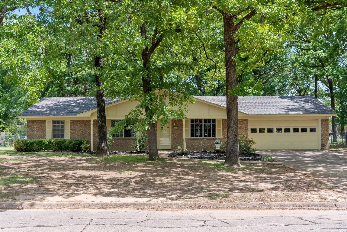 115 46th Street SW Paris TX 75460