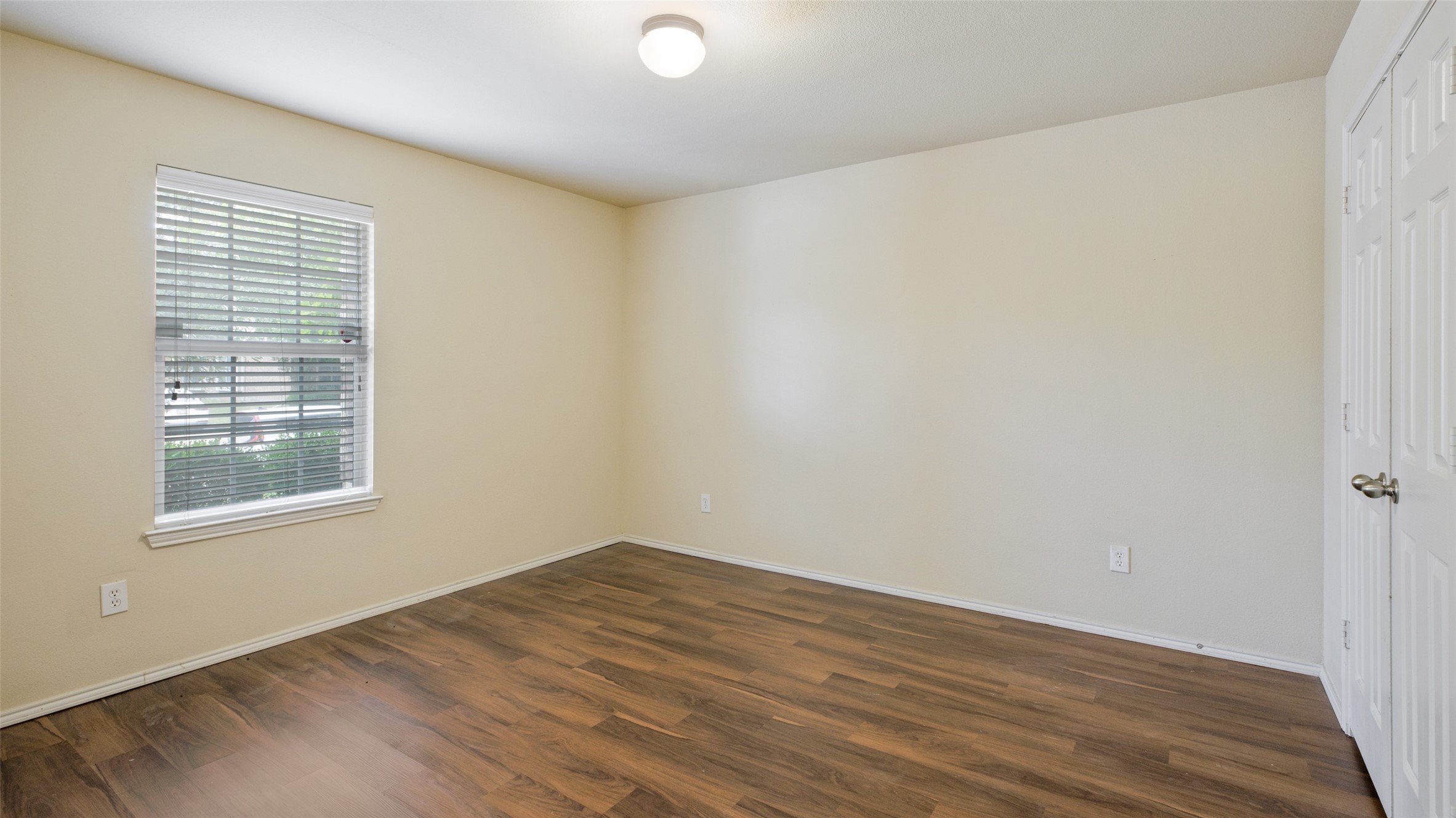 1508 Mockingbird Aubrey TX 76227