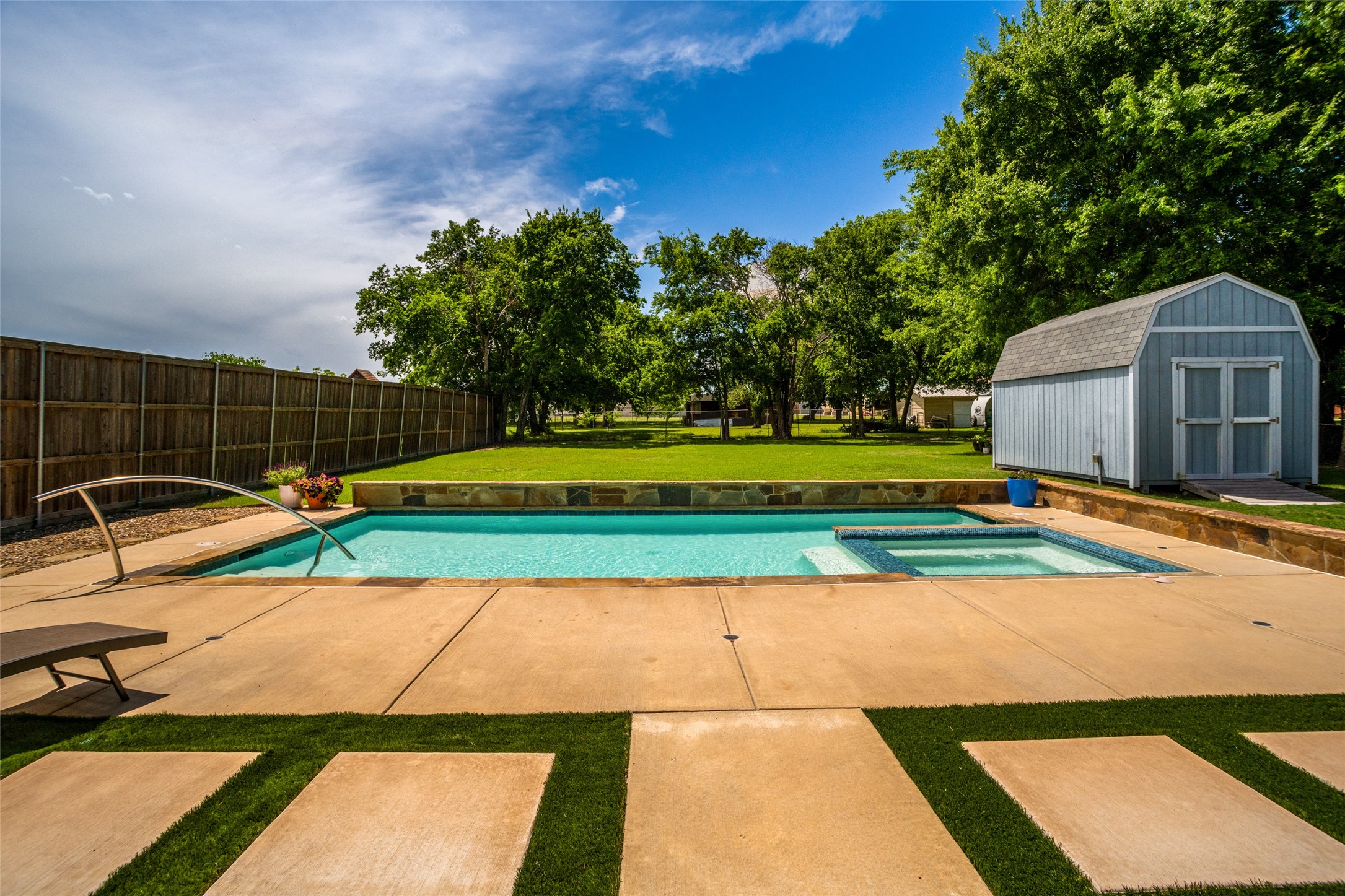7304 Carol Drive Greenville TX 75402