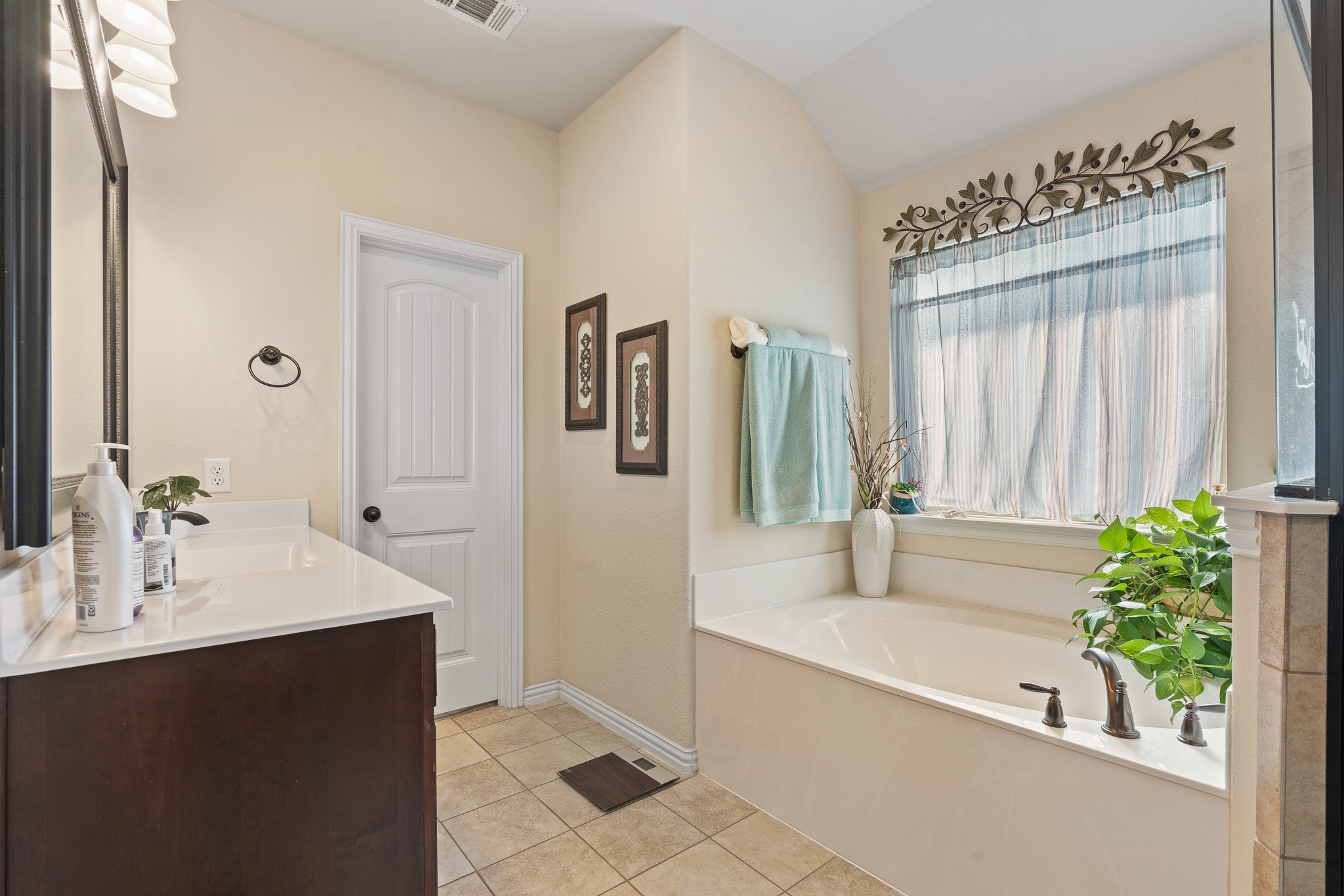 8901 Hillview Drive Godley TX 76044