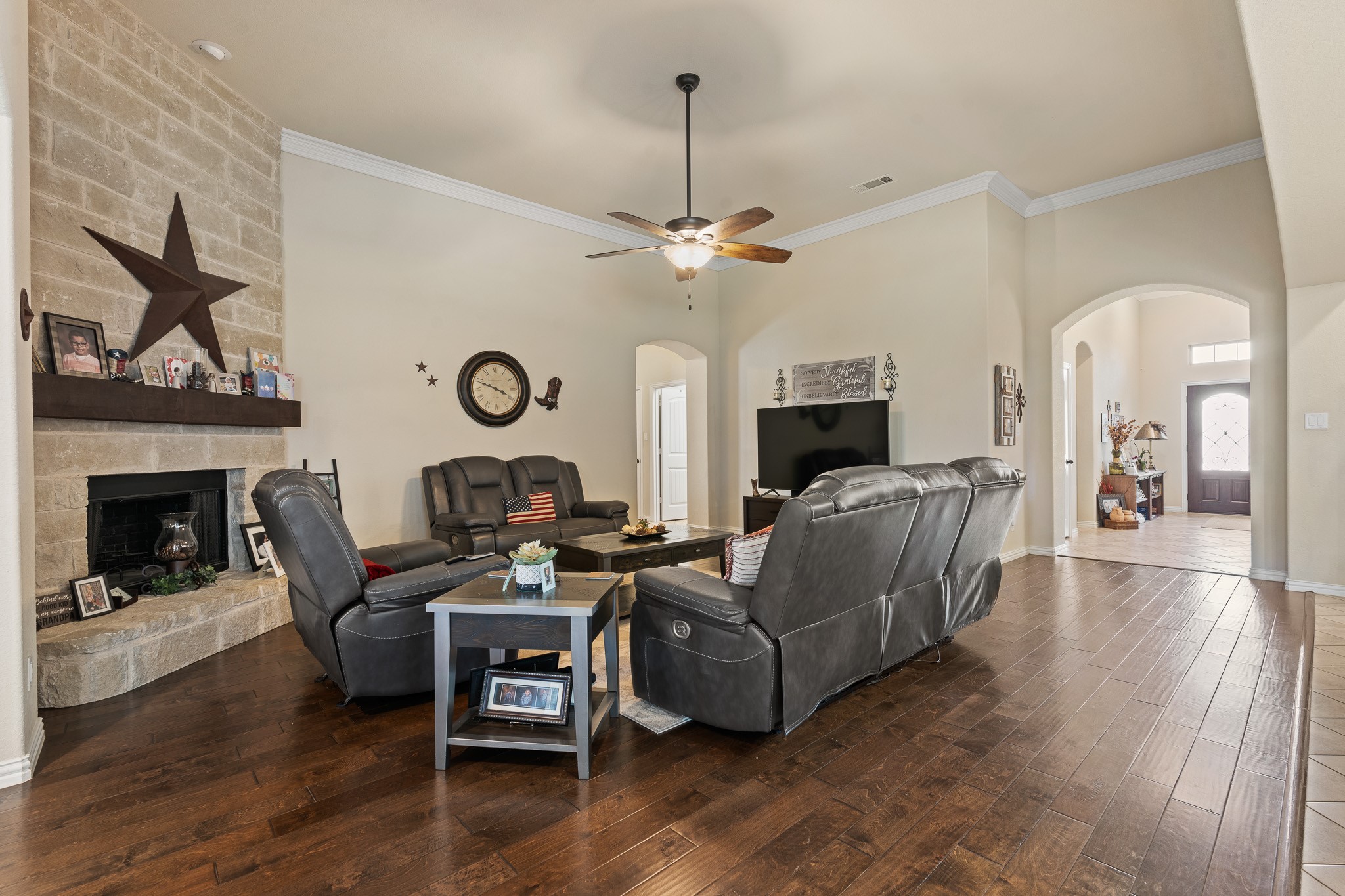 8901 Hillview Drive Godley TX 76044