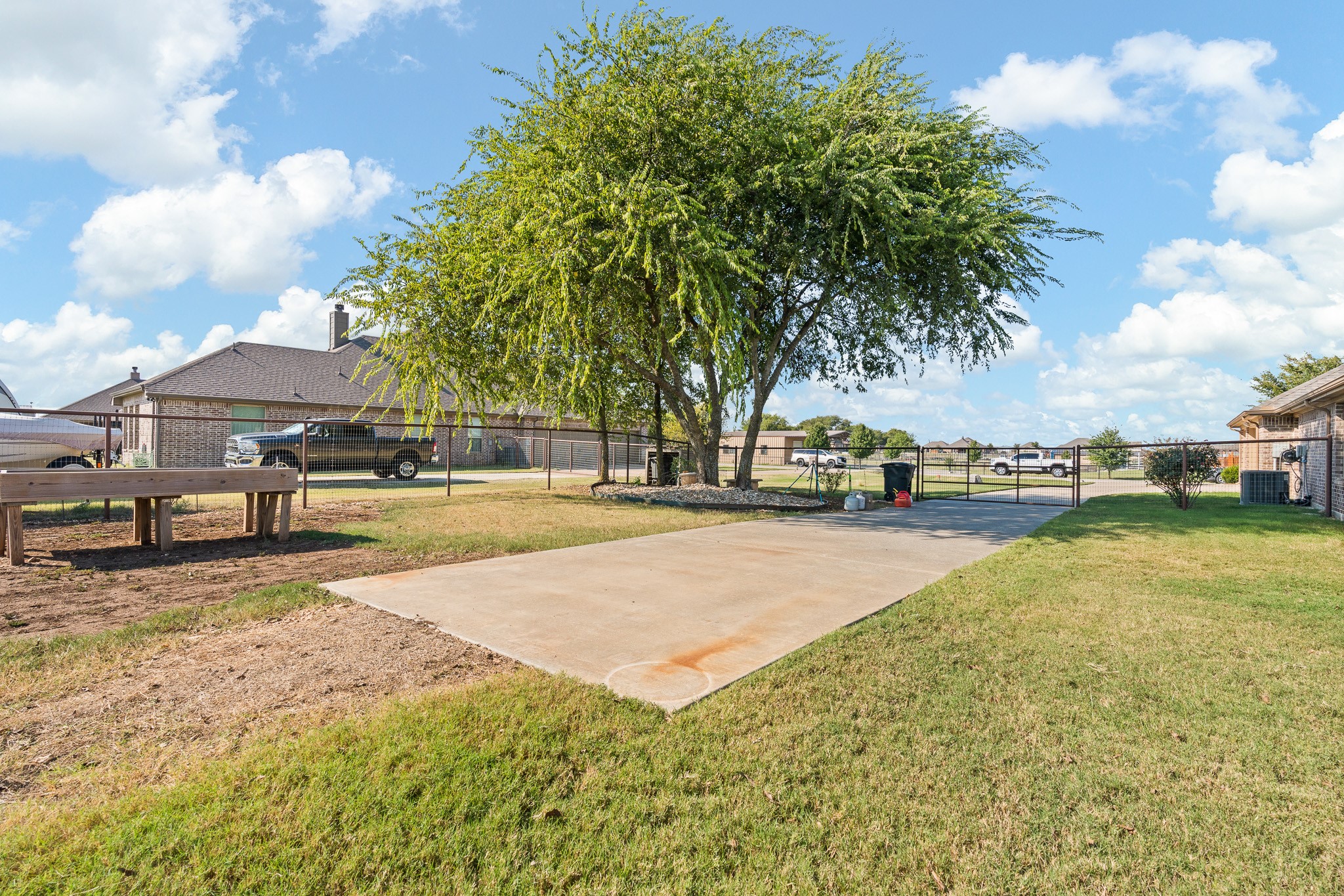 8901 Hillview Drive Godley TX 76044