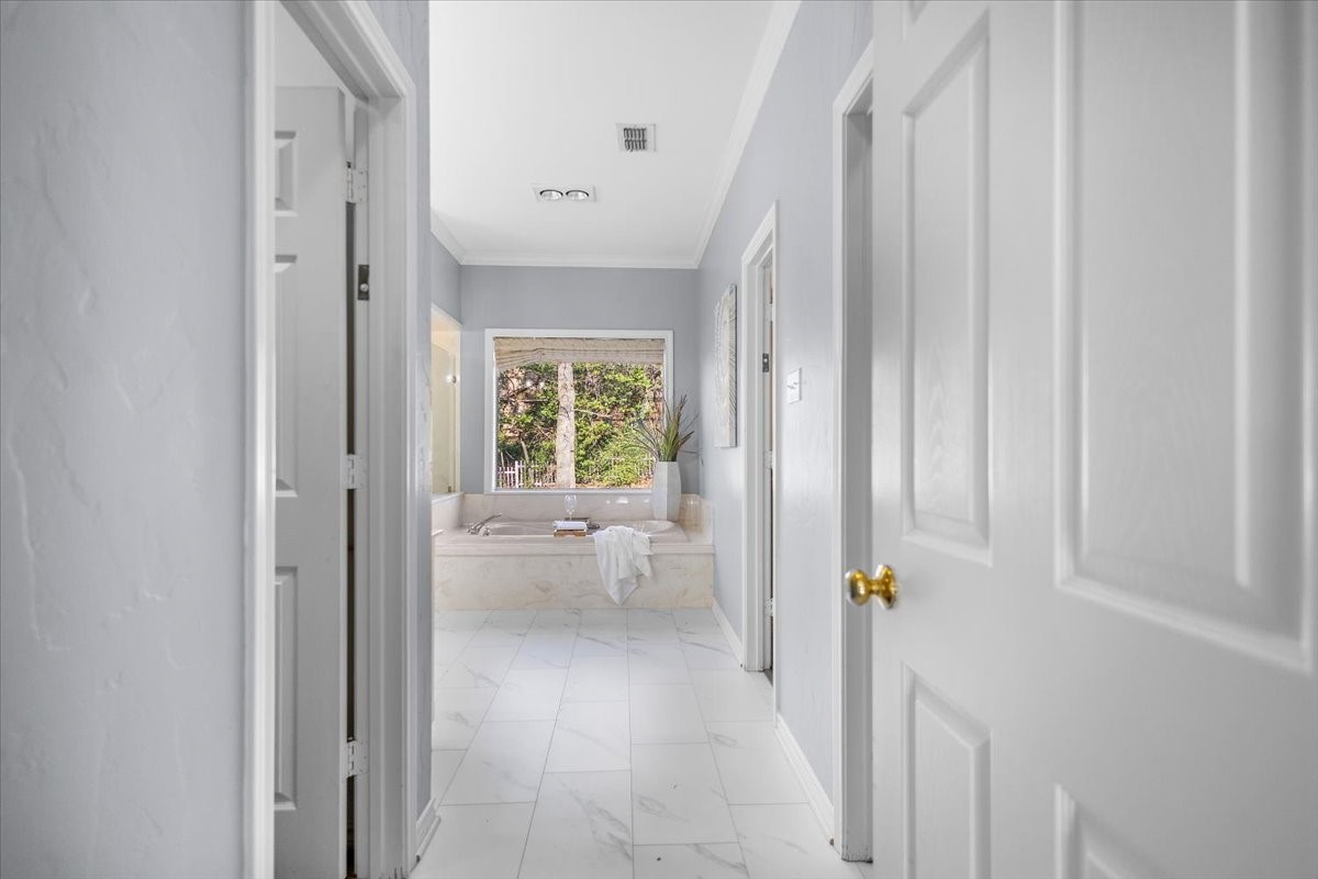 519 E Hideaway Lane Hideaway TX 75771