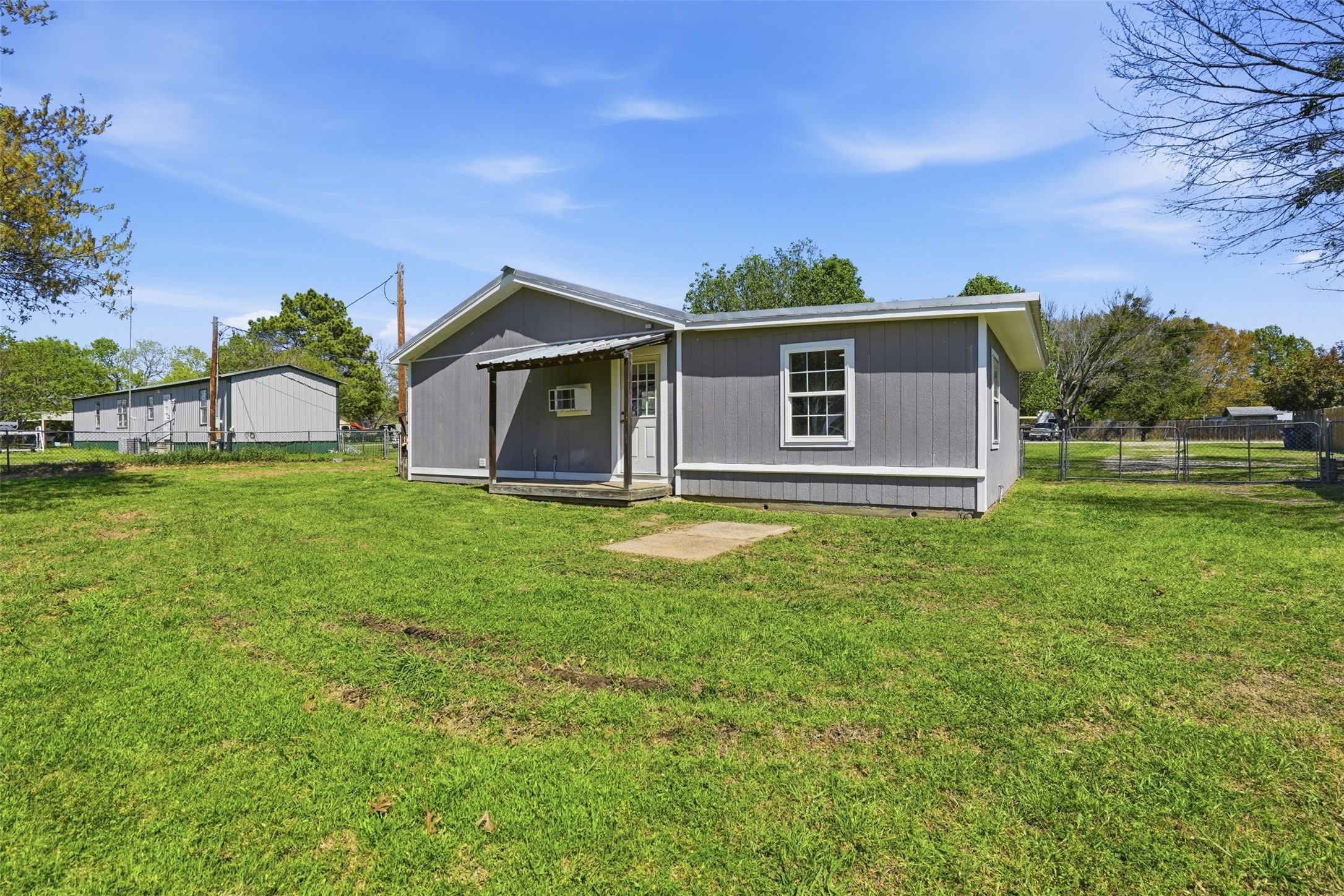 556 Ox-bow Court Burleson TX 76028