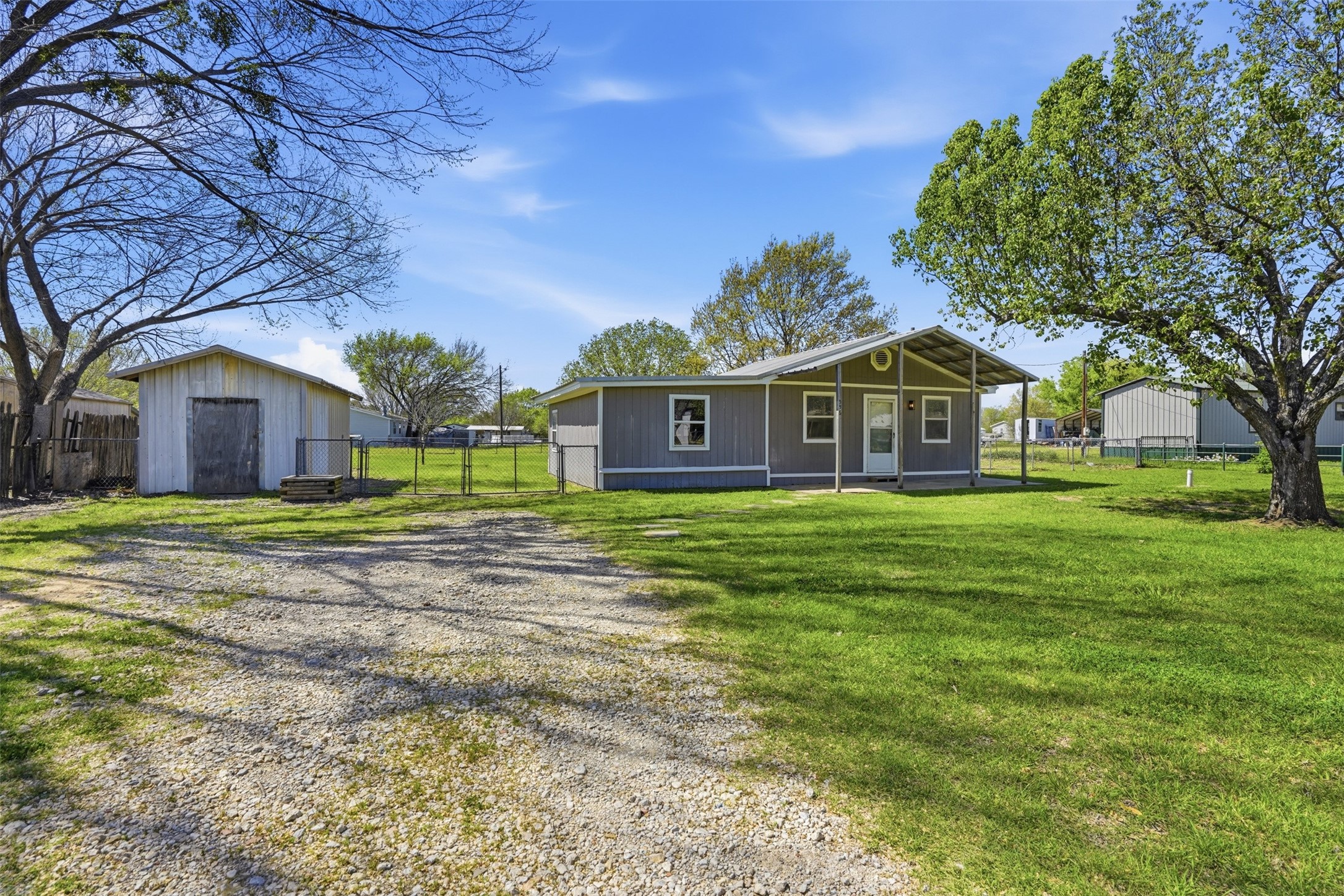 556 Ox-bow Court Burleson TX 76028