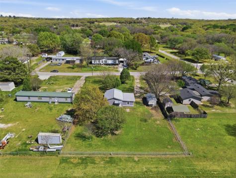 556 Ox-bow Court Burleson TX 76028