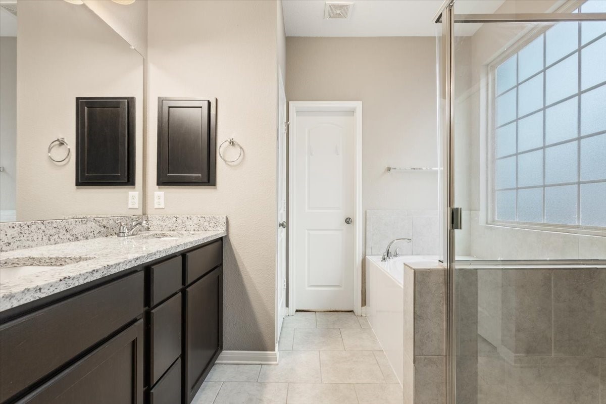 10713 Burnham Drive Waco TX 76708