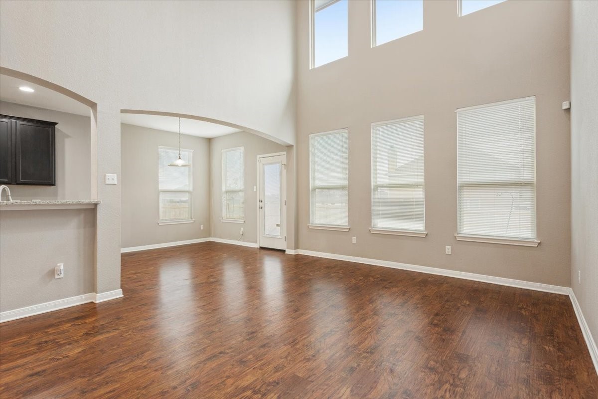10713 Burnham Drive Waco TX 76708