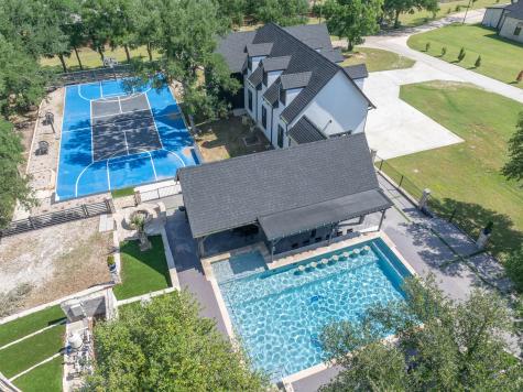 110 Quiet Hill Circle Copper Canyon TX 76226