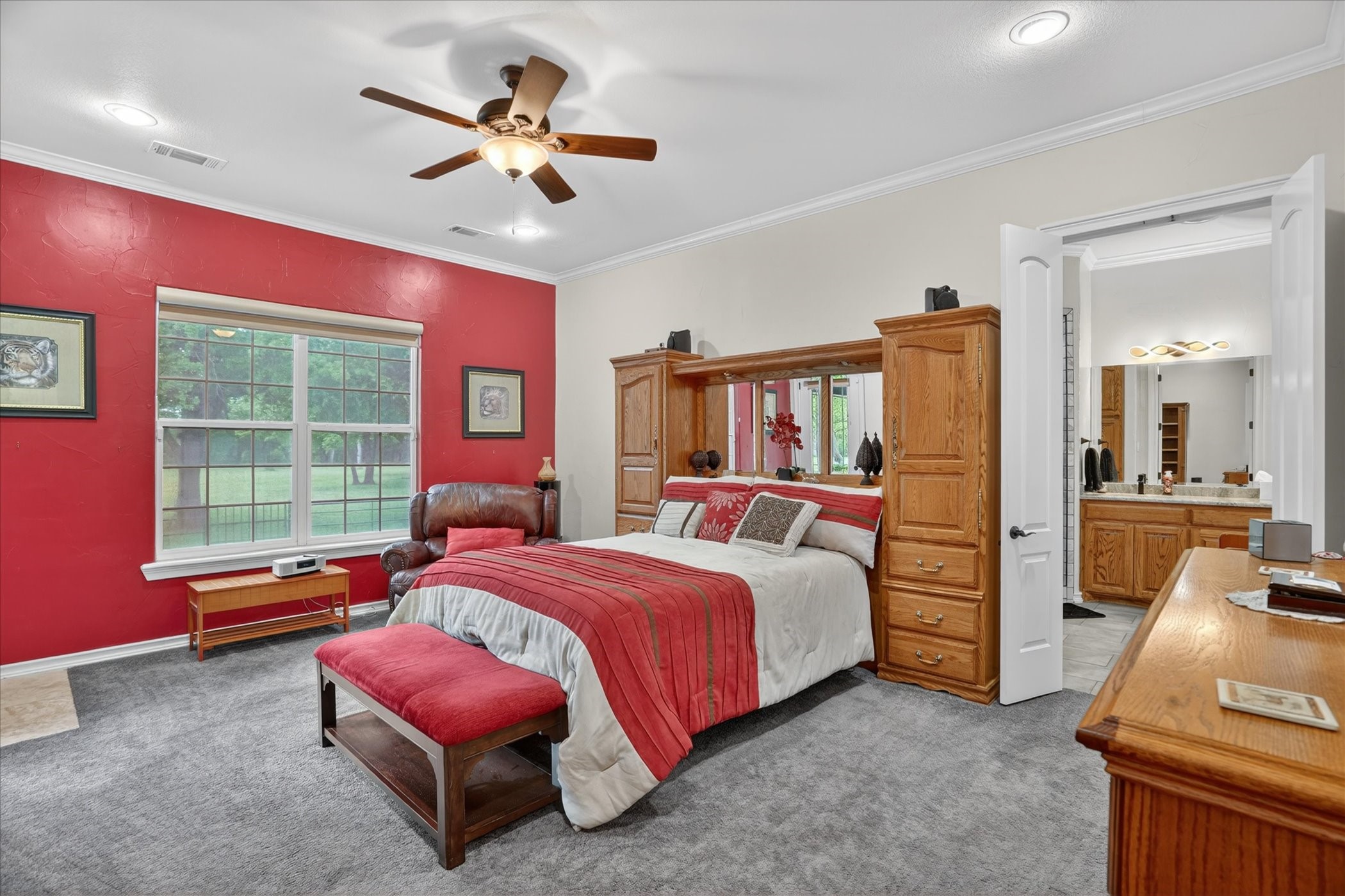 1290 Fox Lane Burleson TX 76028