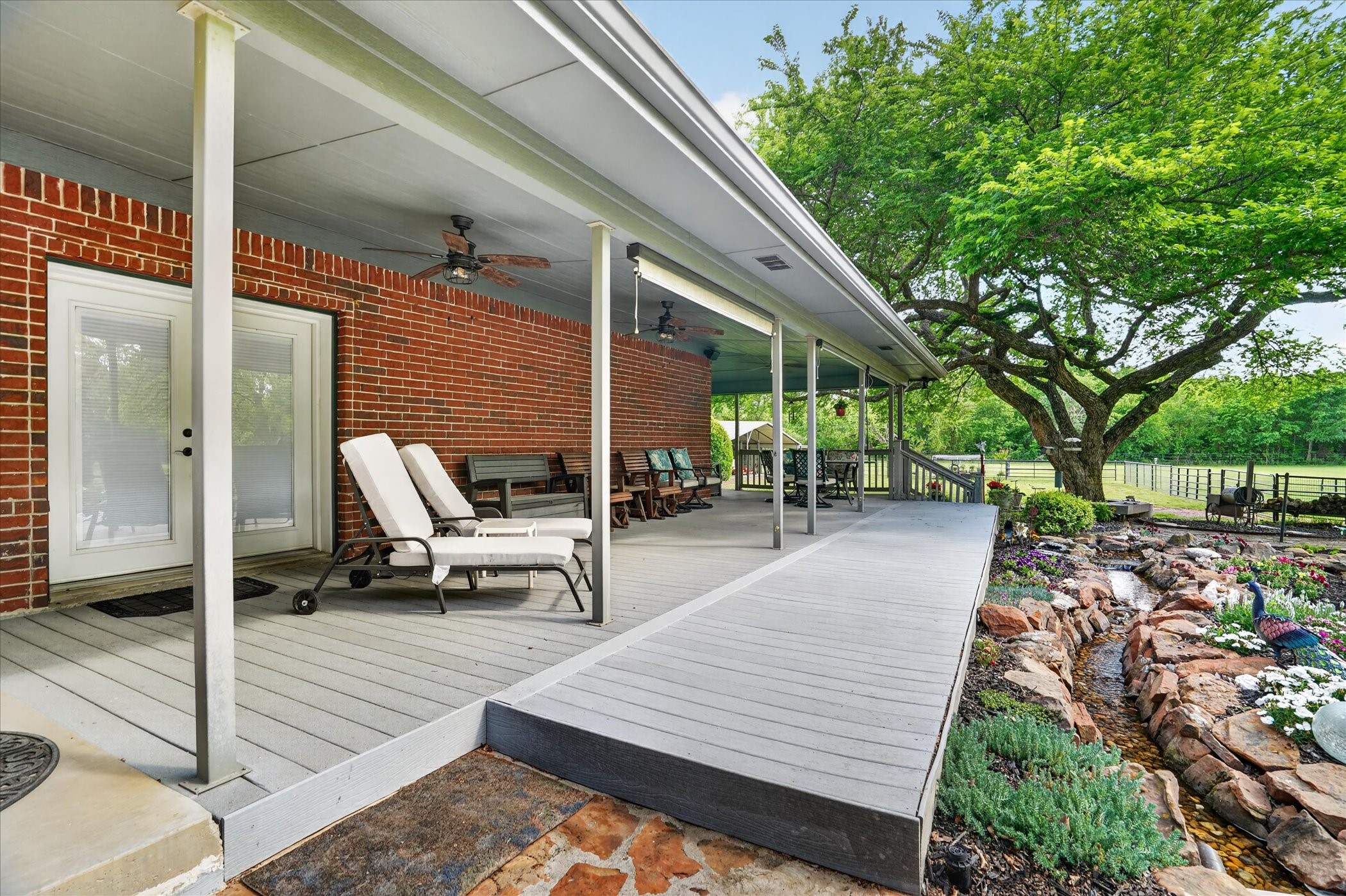 1290 Fox Lane Burleson TX 76028