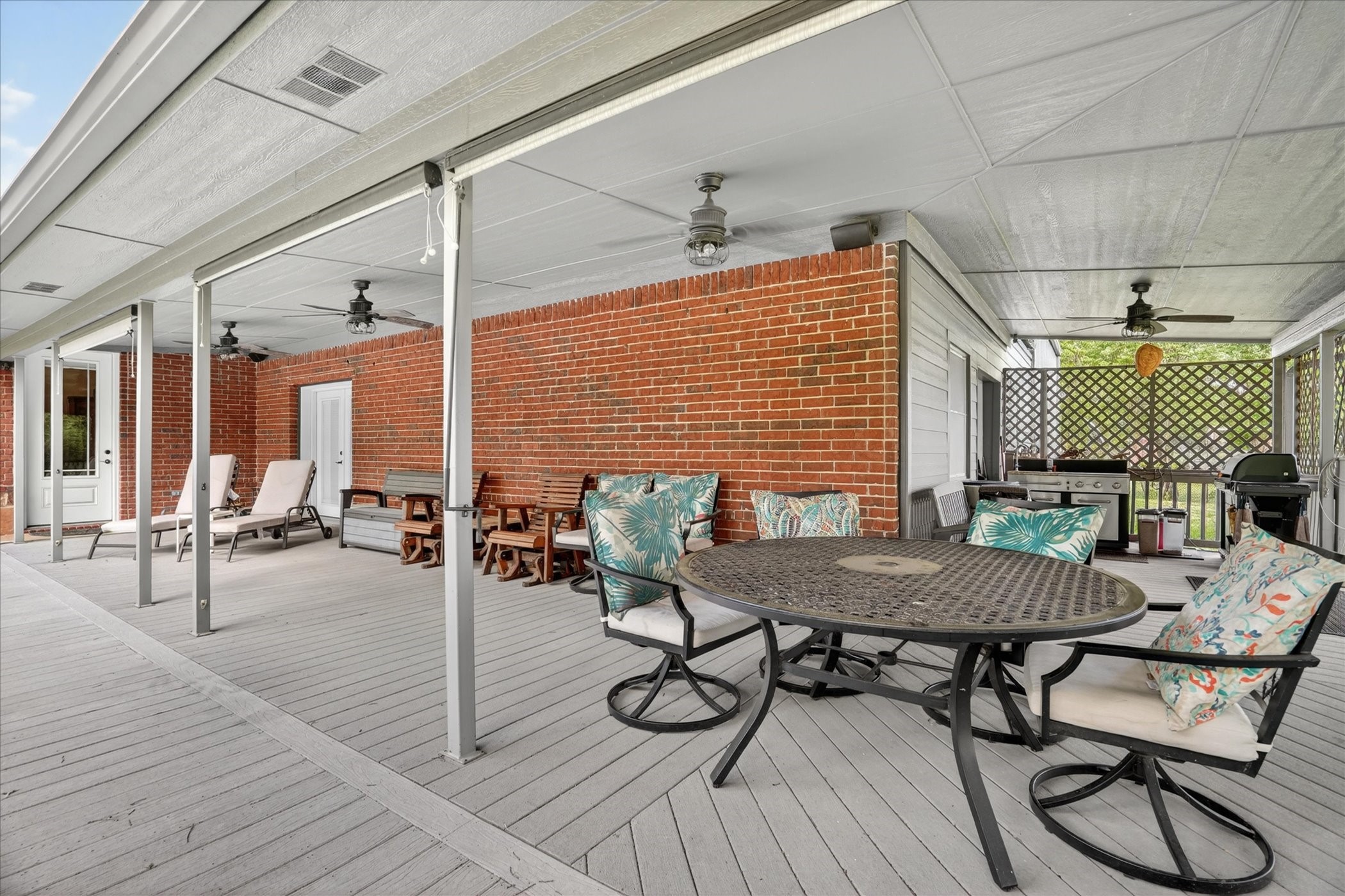 1290 Fox Lane Burleson TX 76028