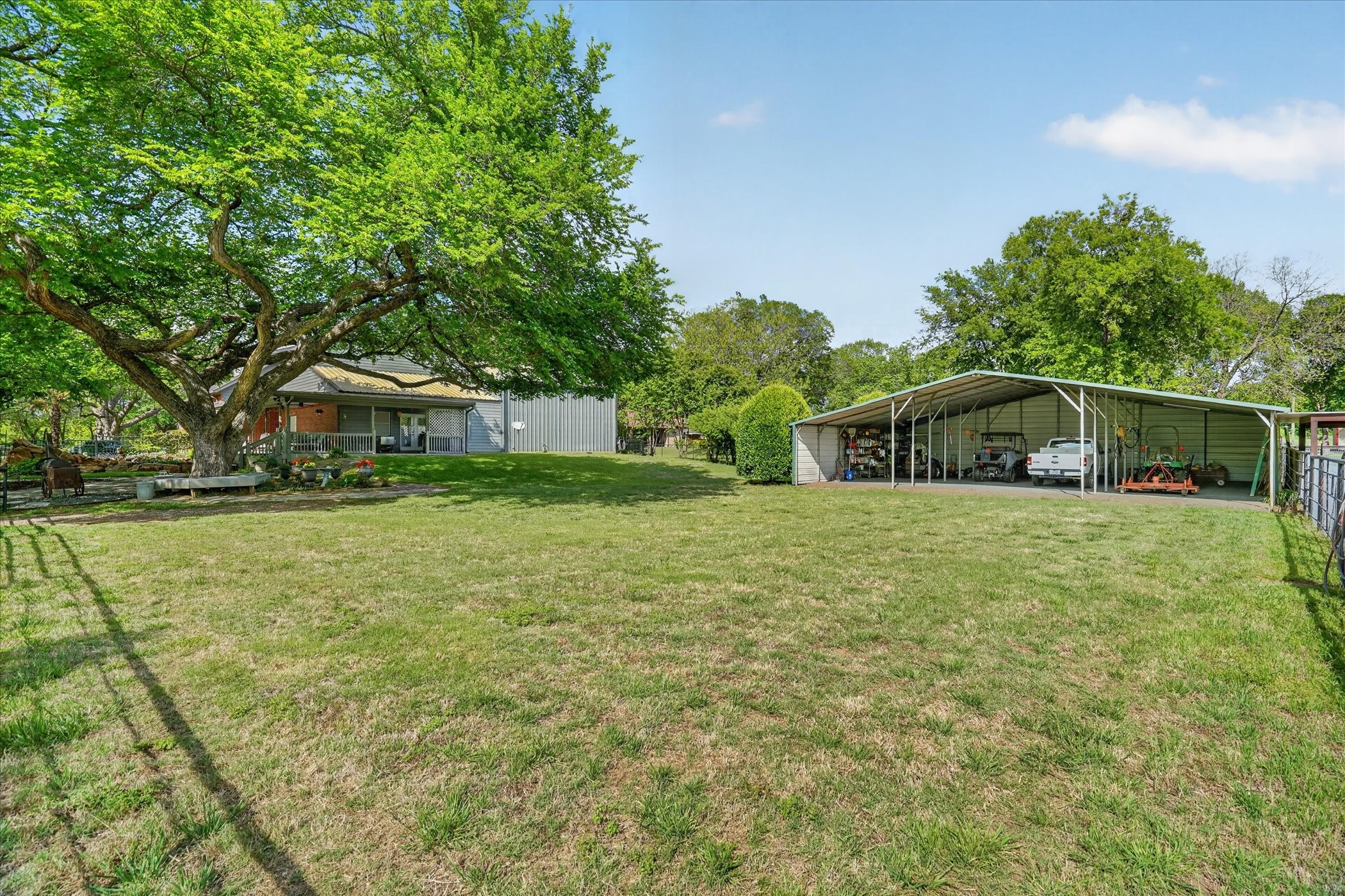 1290 Fox Lane Burleson TX 76028
