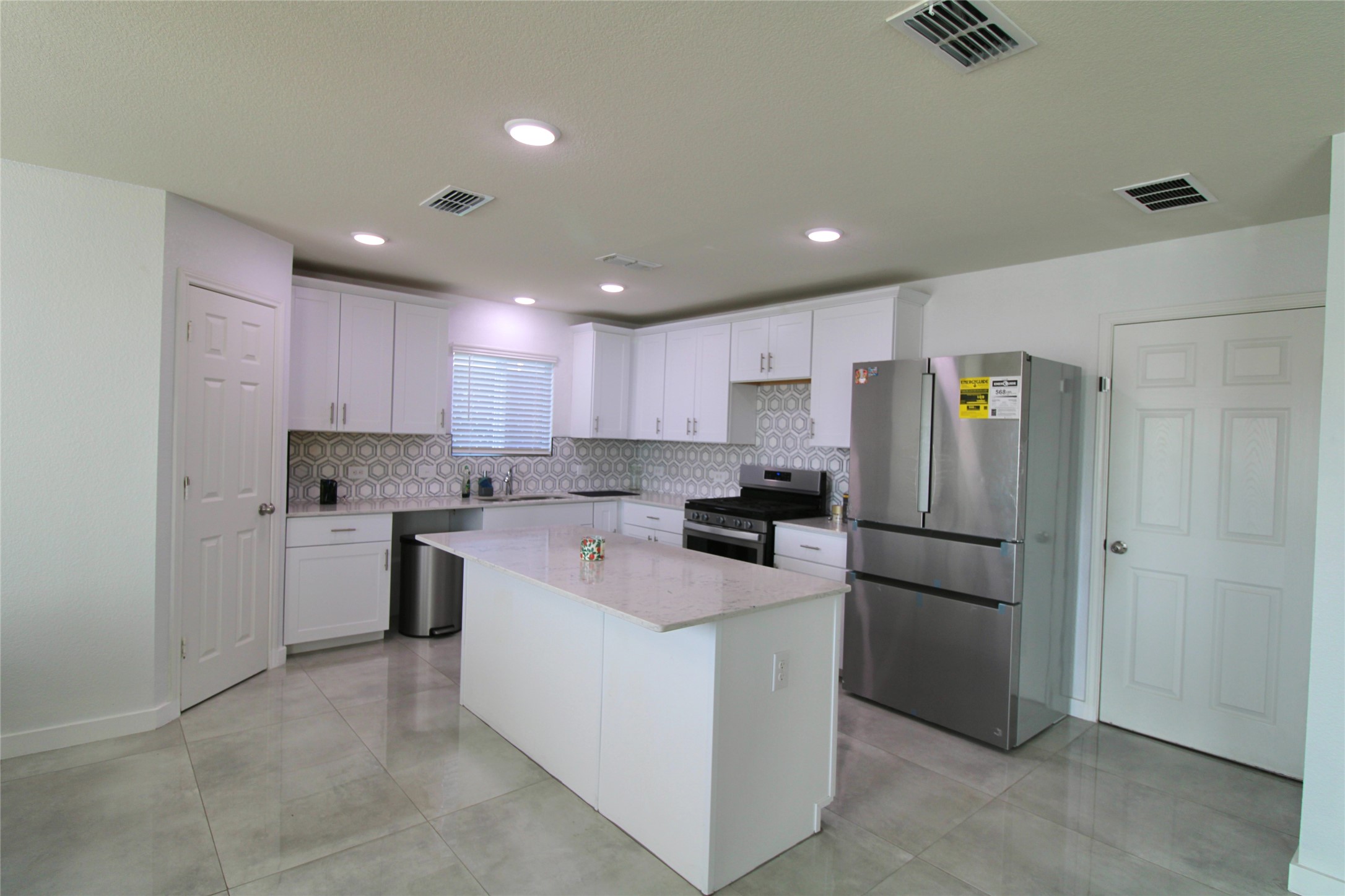 949 Shire Avenue Haslet TX 76052