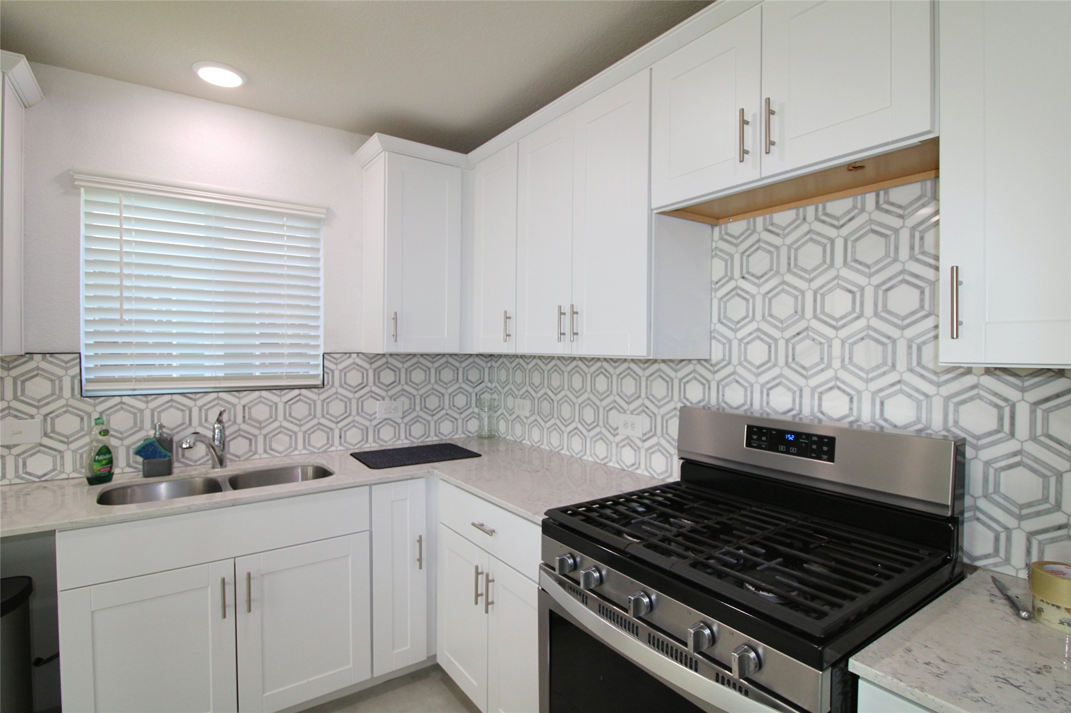 949 Shire Avenue Haslet TX 76052