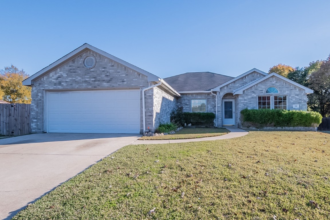 106 Drake Lane Garland TX 75043