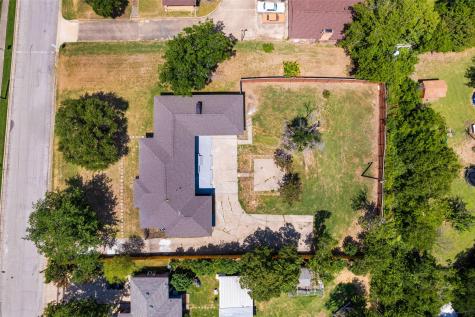 720 Burleson Street Grand Prairie TX 75050