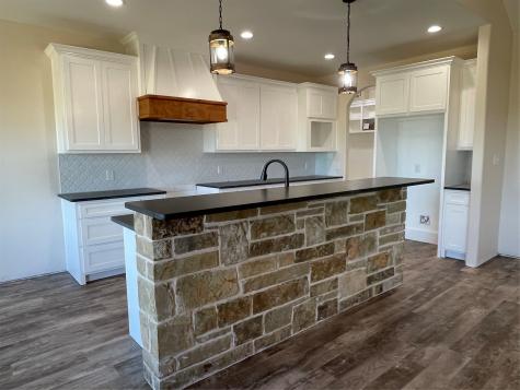 405 Austin Lane Callisburg TX 76240