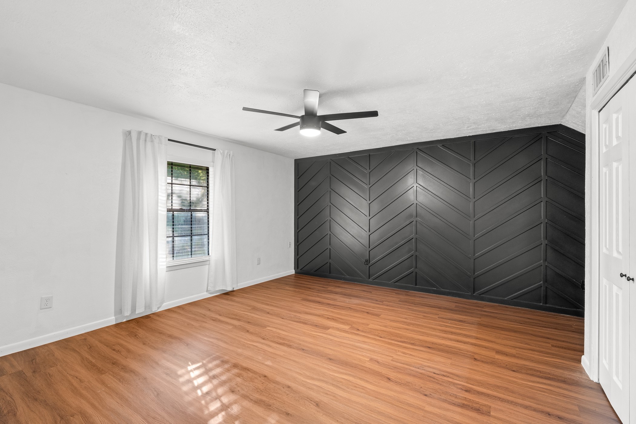 180 N Woodland Trail Double Oak TX 75077