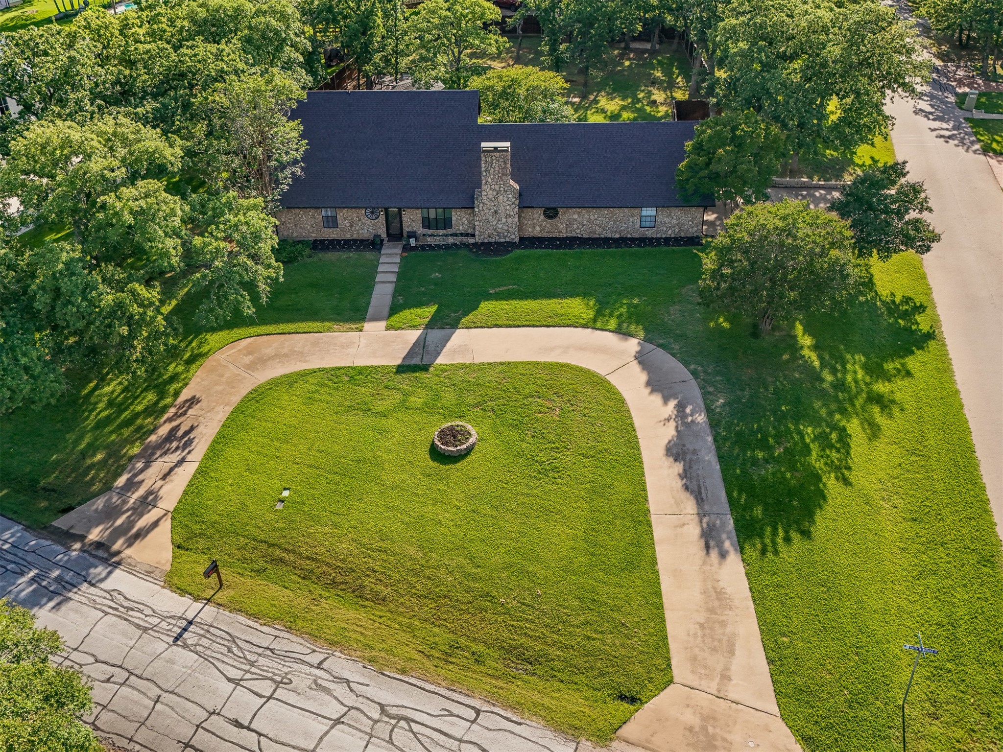 180 N Woodland Trail Double Oak TX 75077